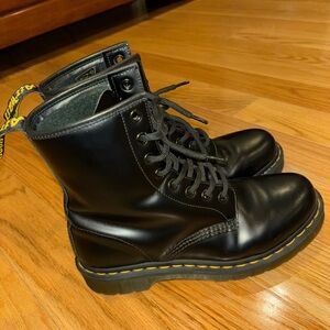 Dr. Martens 1460 W - Black Leather, Size 7 (Women’s)